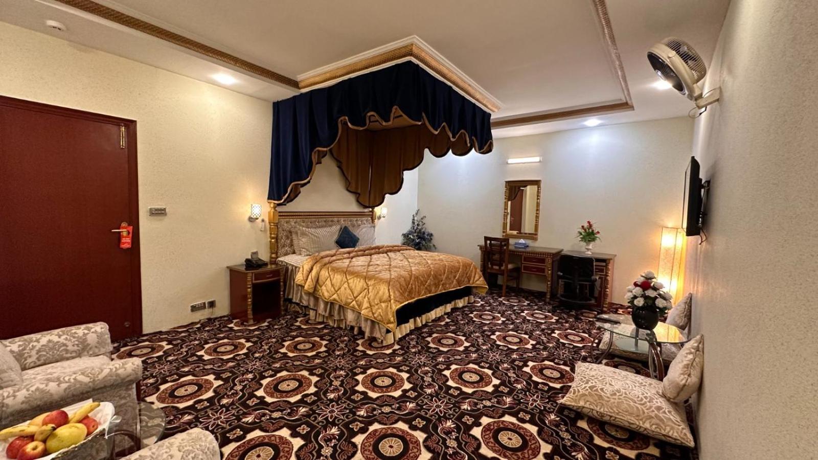 Indus Hotel Hyderabad Exterior foto