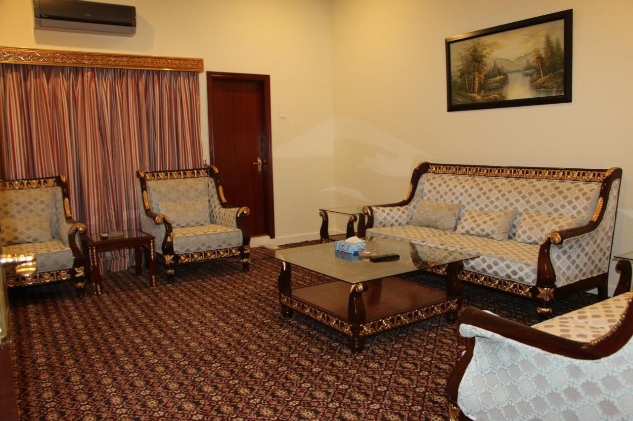 Indus Hotel Hyderabad Exterior foto